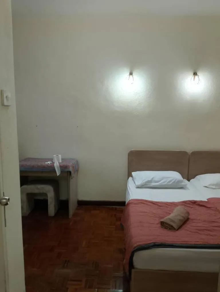 Home Stay Bayu Emas Appartment, Batu Feringgi