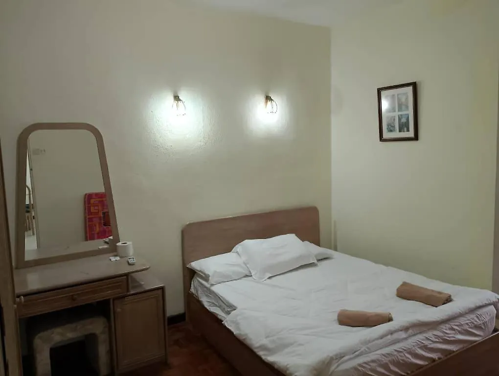 Apartmán Home Stay Bayu Emas Appartment, Batu Feringgi