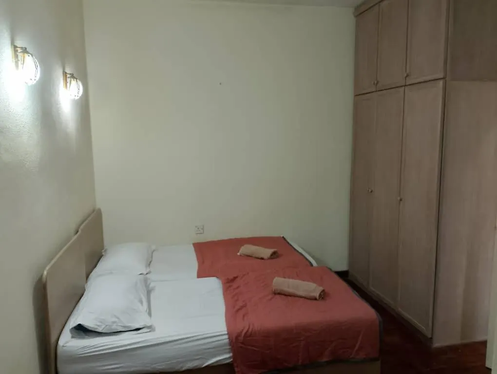Lägenhet Home Stay Bayu Emas Appartment, Batu Feringgi