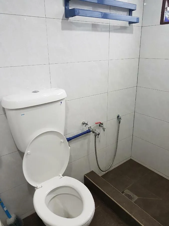 Home Stay Bayu Emas Appartment, Batu Feringgi