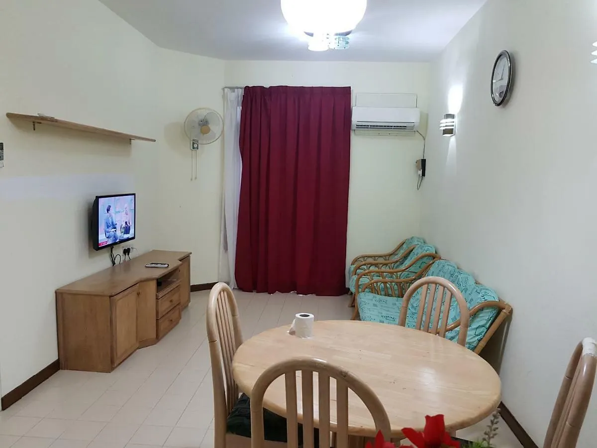 Home Stay Bayu Emas Appartment, Batu Feringgi Malaysia
